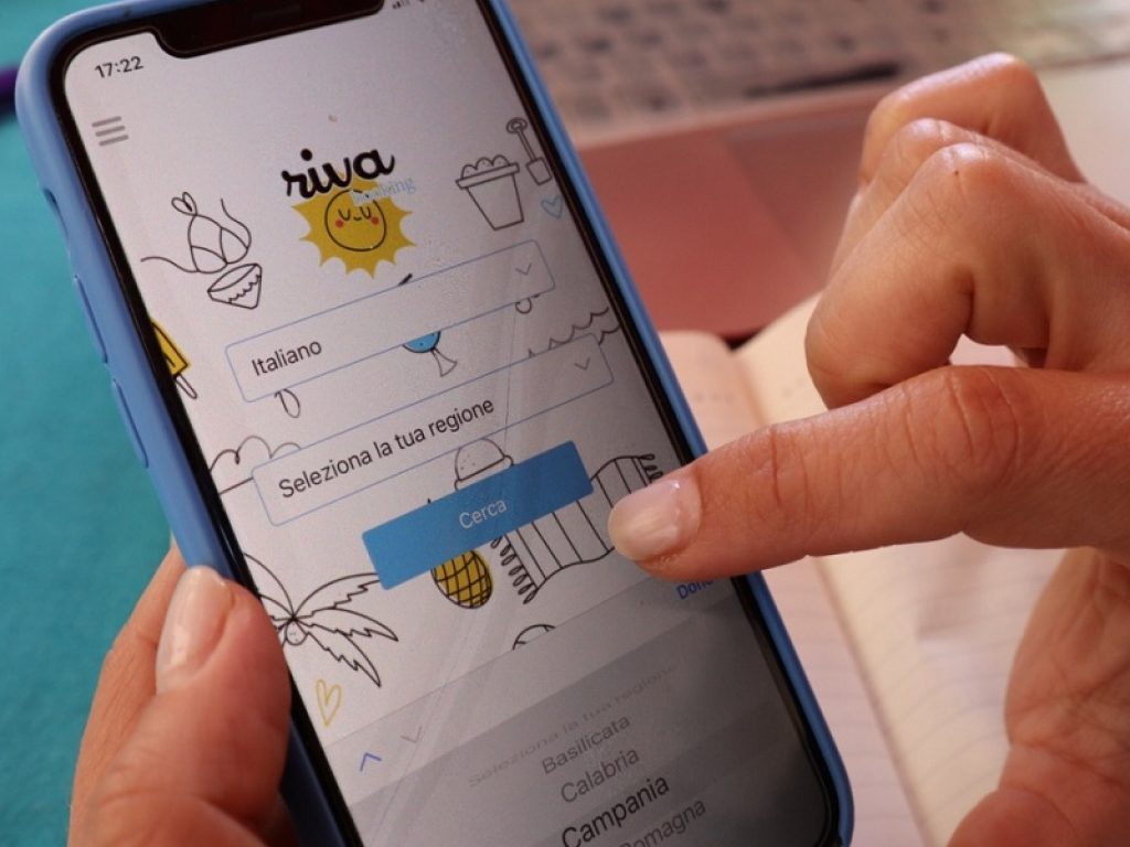 Al mare senza code con l'App Riva Booking