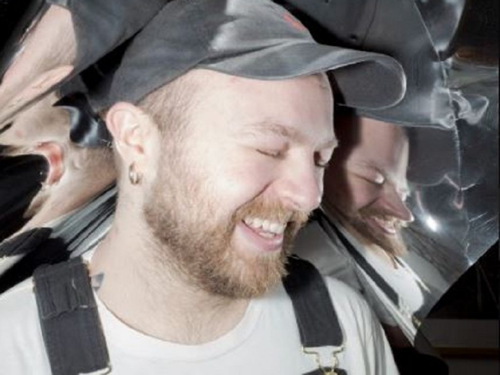 Castrovilli è la nuova canzone di Mare