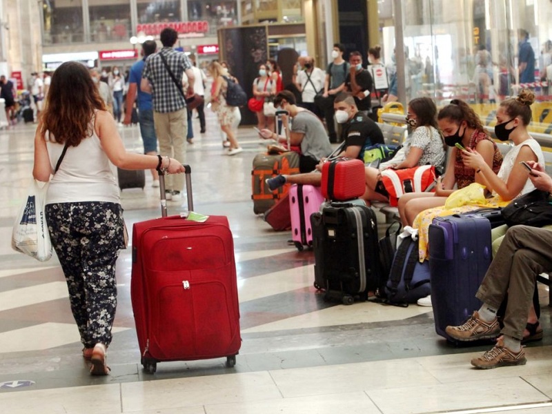 Certificazione verde covid coronavirus vaccini viaggiatori americani