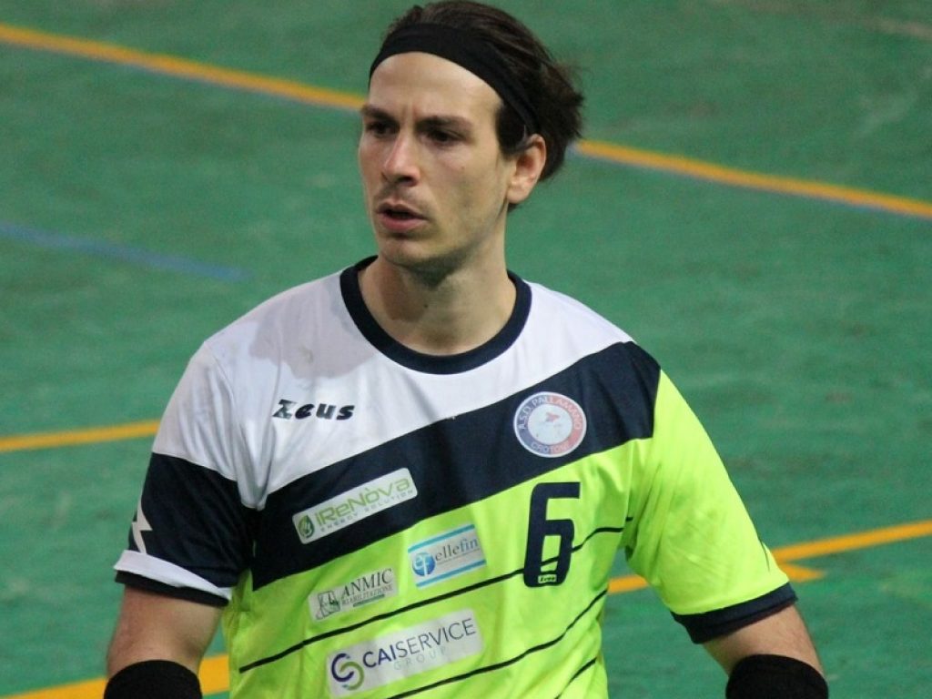 pallamano crotone daniele gentile