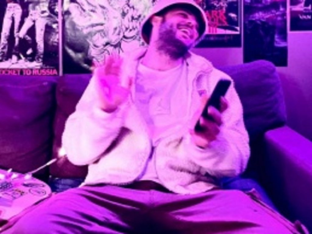 Cristalli nuovo ep elettro rap di Revols e Sadnineteenbaby