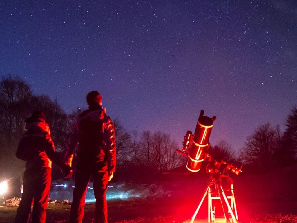 Astroturismo in Italia: viaggiare ammirando il firmamento. Dove e quando osservare il cielo stellato con la Rete del Turismo Astronomico