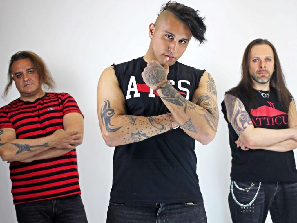 I Black Violence online con Lucifer's Day