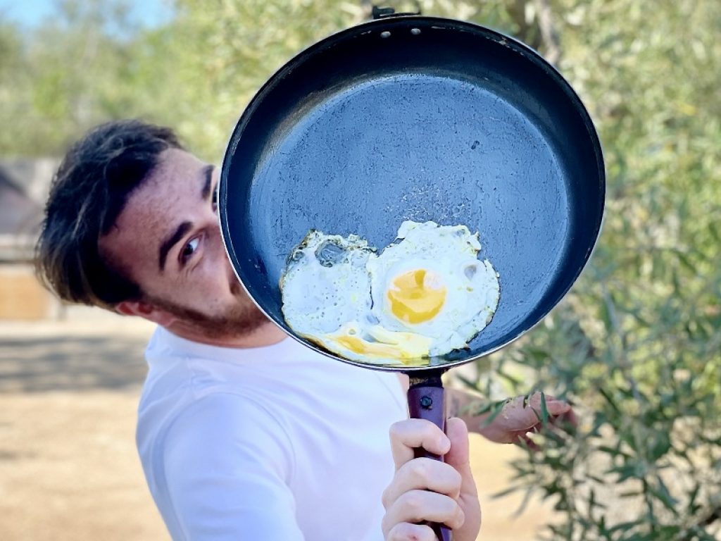 Tutto a putain è il nuovo brano di Daniele Vino