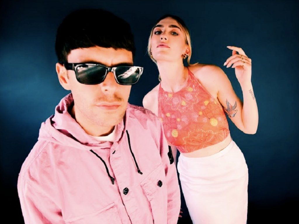 Gazzelle e Mara Sattei duettano in Tuttecose