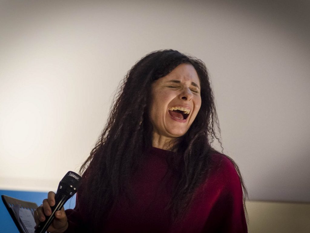 serena finatti musica