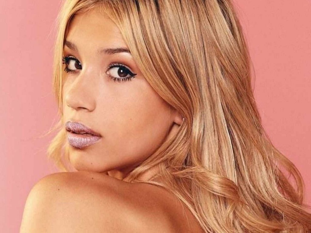 Alice De Bortoli ballerina per Puppets Family