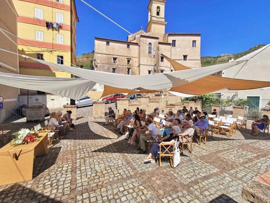 Sta per tornare Elba Book Festival: la due giorni, martedì 20 e mercoledì 21 luglio, accoglierà a Rio nell'Elba esperti del settore, scrittori, lettori e turisti