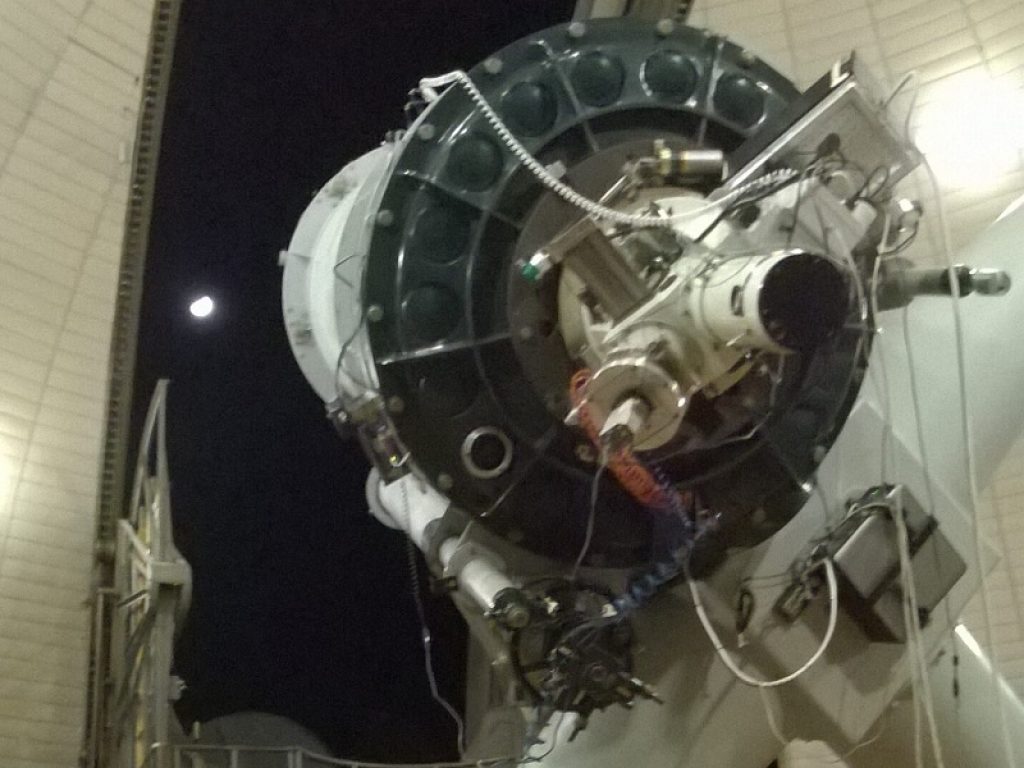 Lo strumento Iqueye (Italian Quantum Eye) montato sul Telescopio Galileo