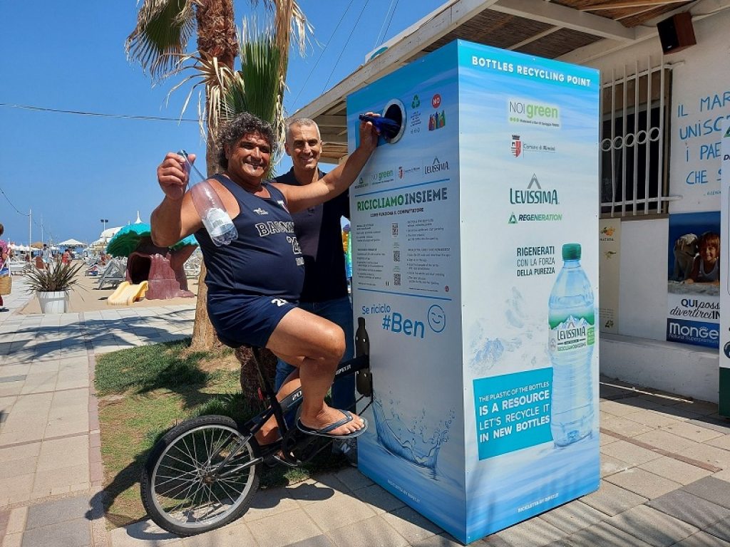 Noi Green: con le riciclette spiaggia di Rimini plastic free