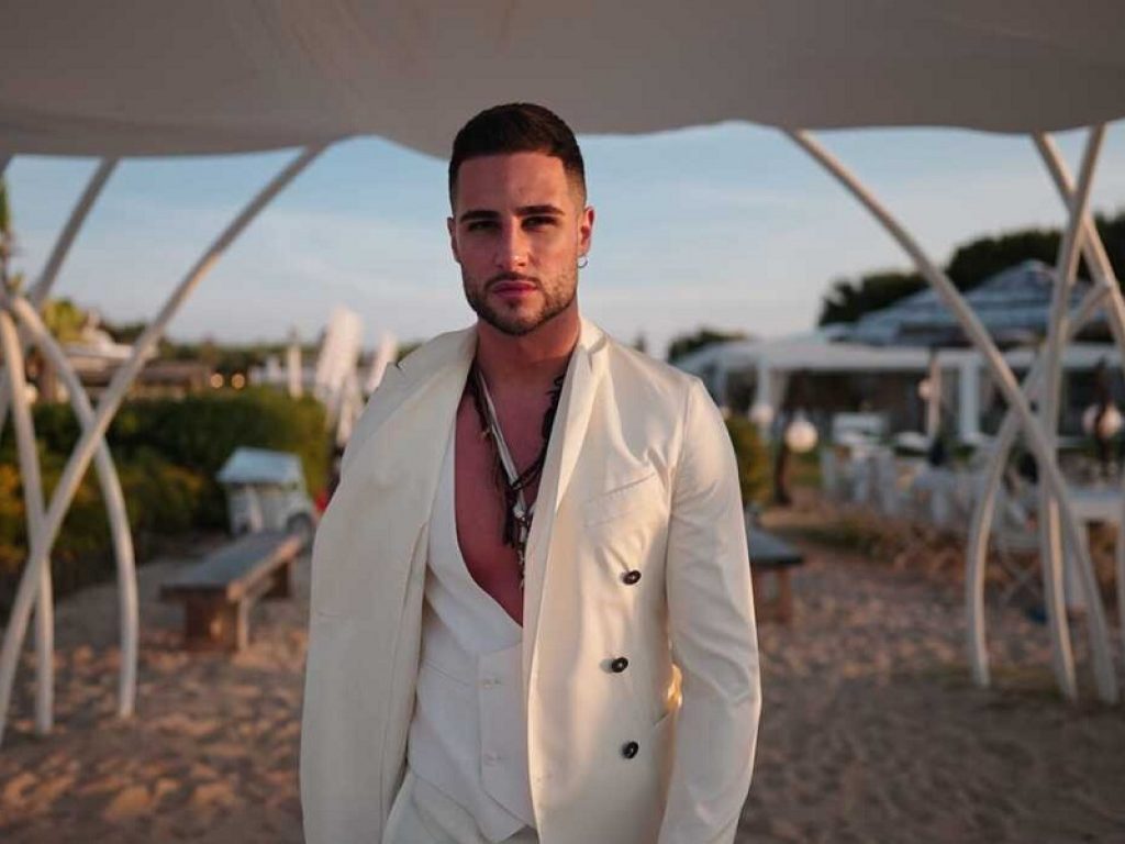 Sasha Donatelli torna con "Sentirti addosso"