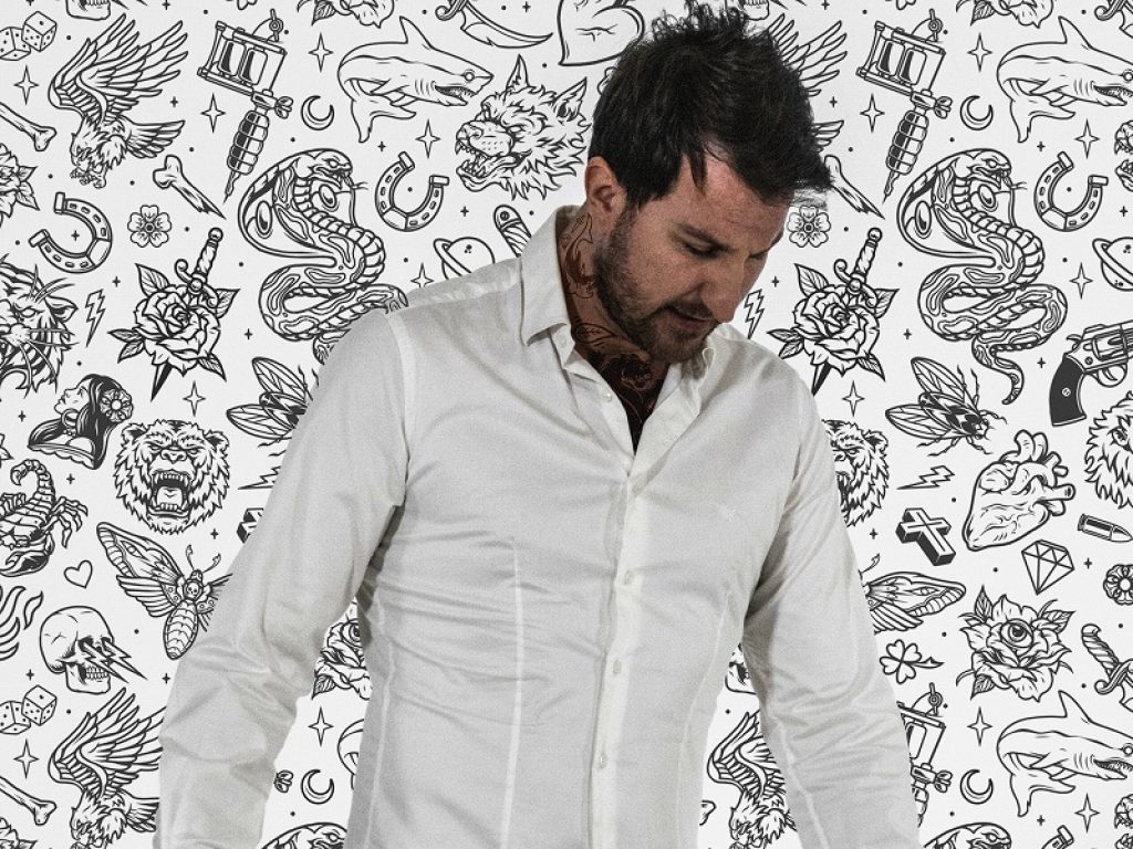 Andrea Annecchini online con il nuovo singolo "Tatuaggi": il brano è stato scritto con il Maestro Giancarlo Prandelli (GNE Records)