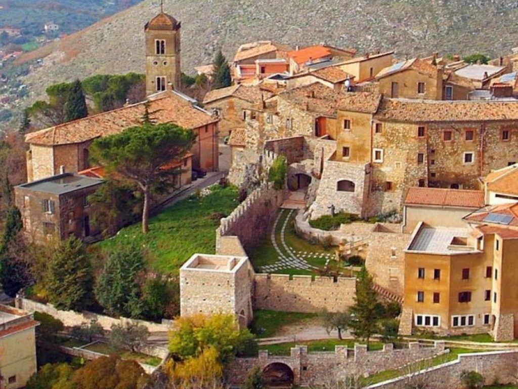 Un progetto per scoprire Fara in Sabina online