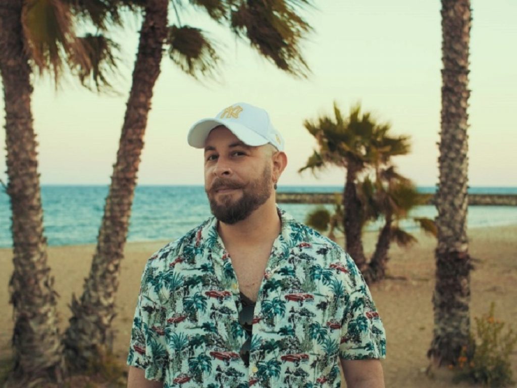 Disponibile su YouTube il videoclip (Ovo Production) di "Amore e Psiche", nuovo singolo del cantautore siciliano Feyra