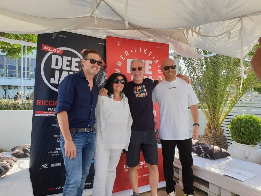 A Riccione torna Radio Deejay