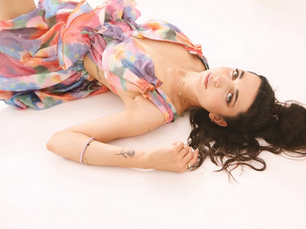 "Limiti" è il nuovo singolo di Virginia Mai