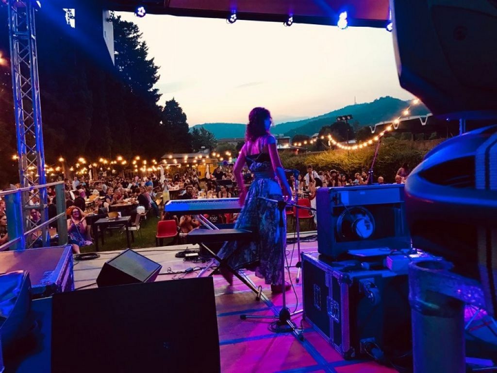 "Cercasi Bruce disperatamente" al via a Bergamo