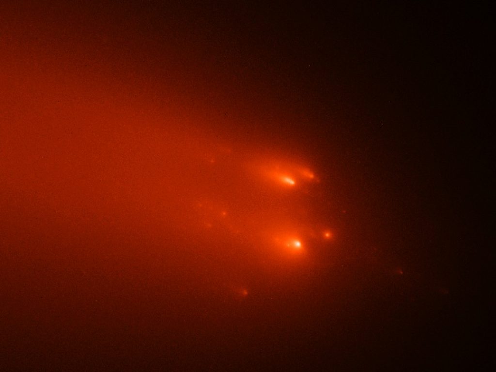 La cometa Atlas (C/2019 Y4) si disintegrò ad aprile 2020 quando era ancora a quasi 1,5 unità astronomiche dal Sole: scoperto come e perché