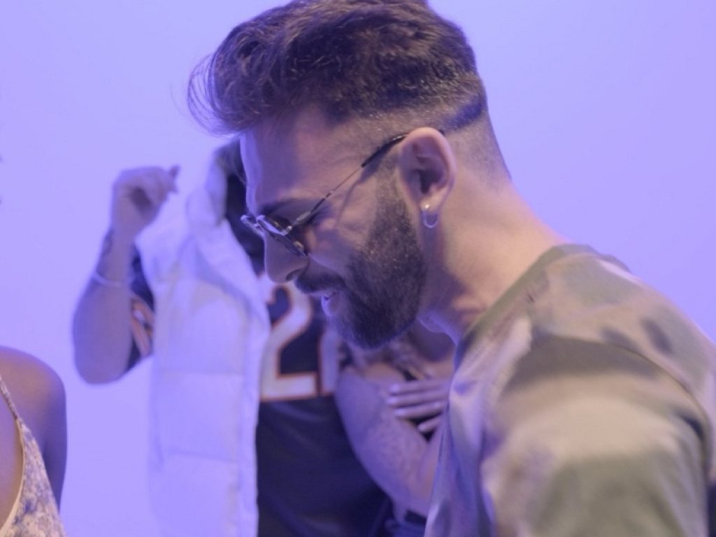 Angelo Piwo online con il singolo "Venere"