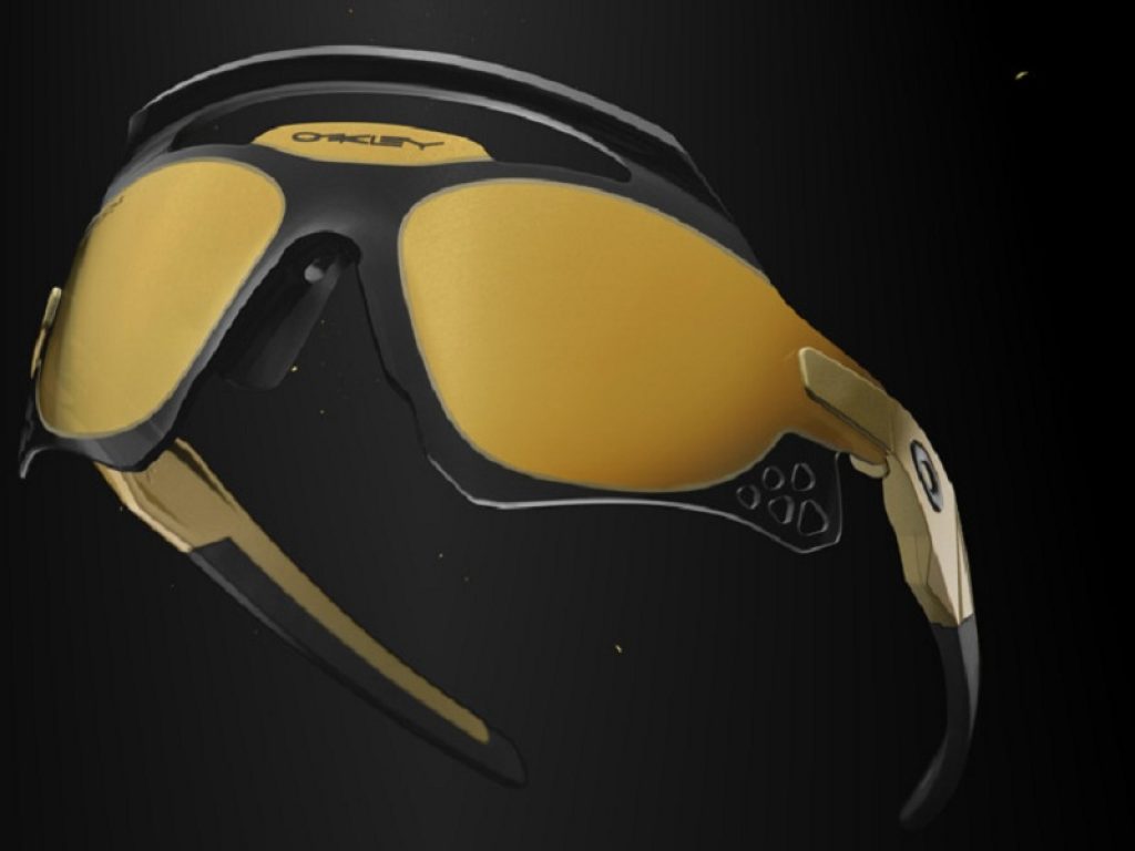 Oakley rivoluziona ancora l’occhialeria sportiva: il marchio rompe nuovamente gli schemi con Xeus, un modello che riprende l’originalissima architettura dei Kato
