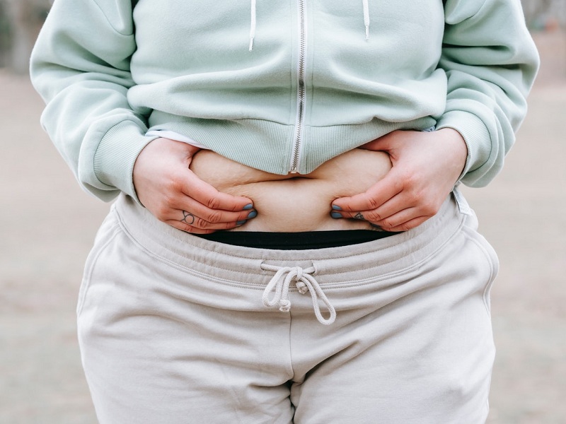 Diagnosi obesità: il crescente riconoscimento dei limiti dell'utilizzo dell'indice di massa corporea sta inducendo molti medici a misure alternative