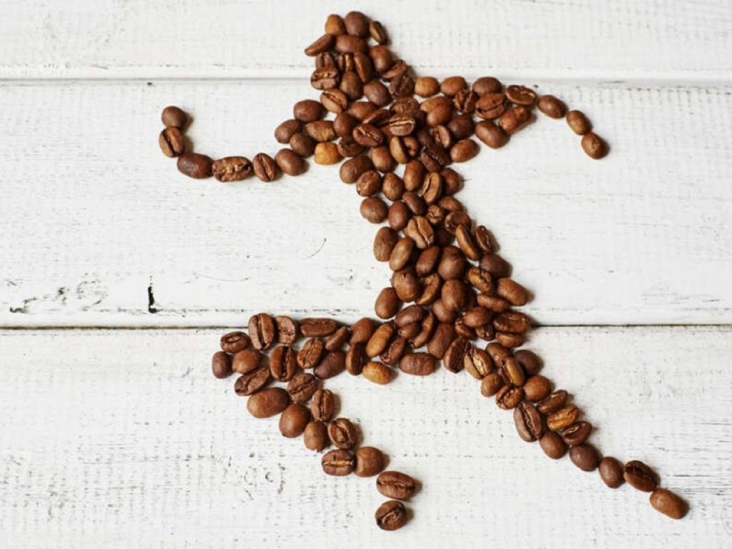 Secondo i risultati emersi da una meta-analisi di 21 studi1, la caffeina può avere un effetto favorevole sulla resistenza muscolare soprattutto nell’attività aerobica