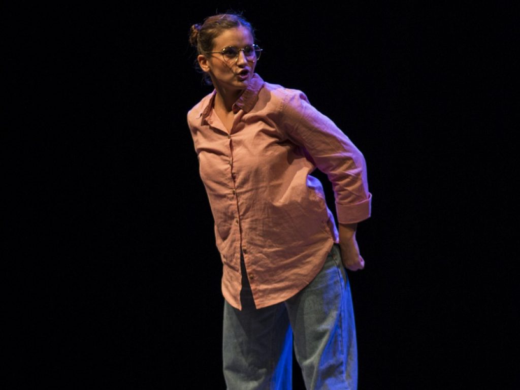 Dal 21 al 23 settembre il Teatro Trastevere ospita lo spettacolo "Fiamma" di Gemma Costa con il sostegno dell’Associazione culturale Sbagliando S’impara