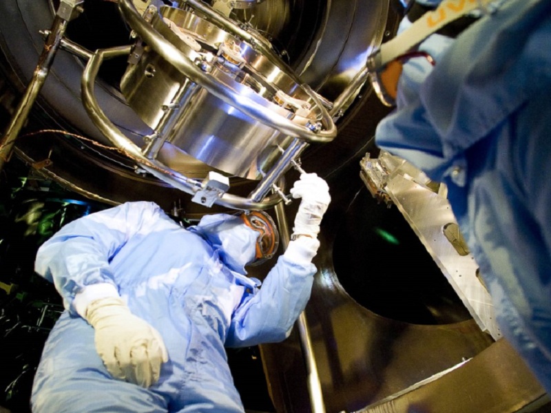 Specchio_Esperimento_Virgo_Incertezza_mostra-702x1080