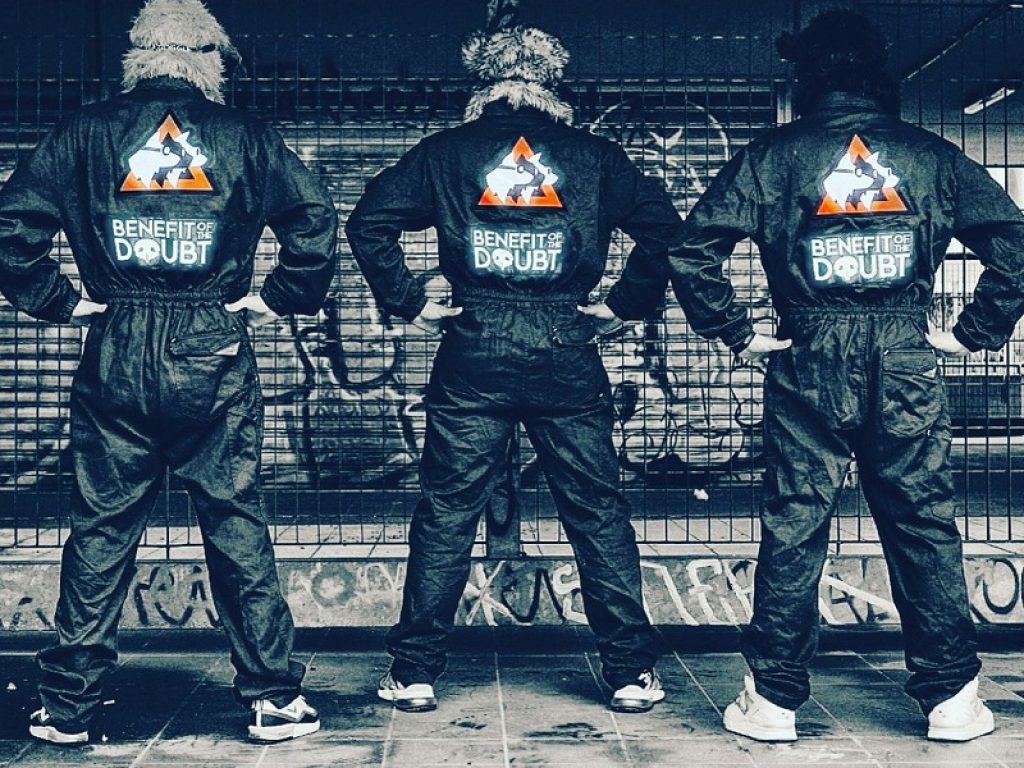 I Benefit of the Doubt online con il nuovo album: il progetto è disponibile in digitale insieme al videoclip ufficiale di “I’m Dalthonic”.