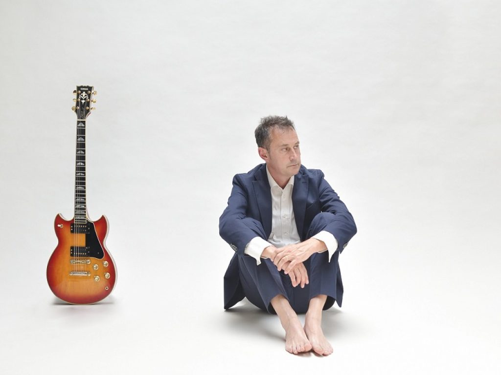 "Home" è il primo album solista di Capanni