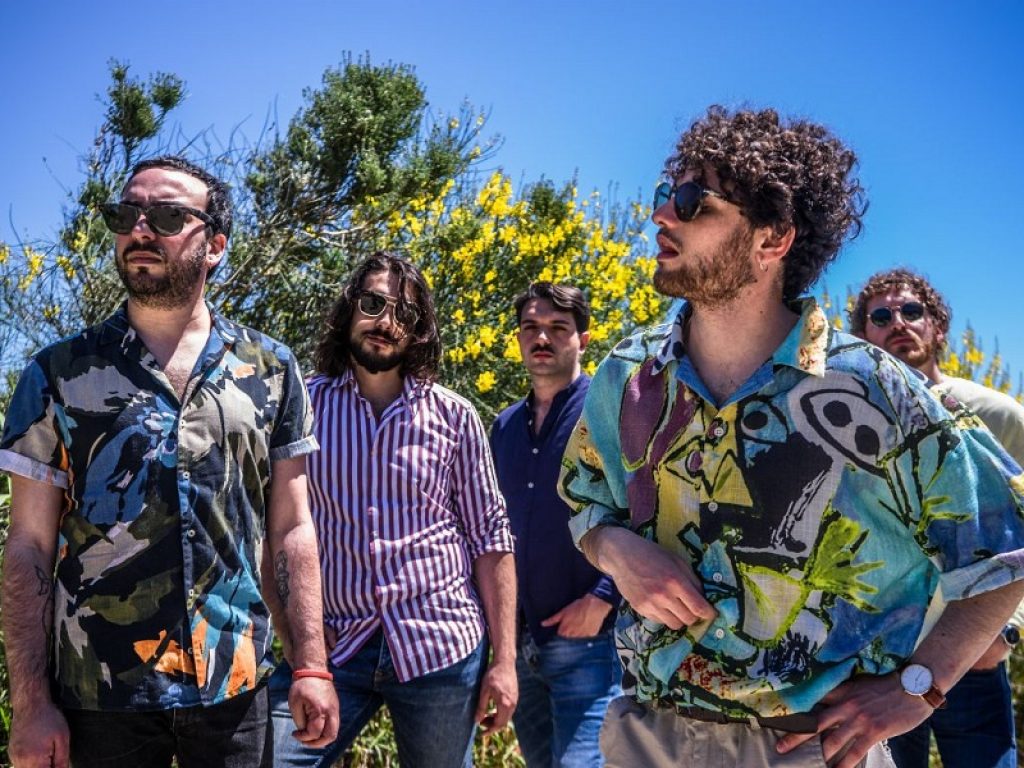 I dolori del giovane Walter tornano con "Piano"