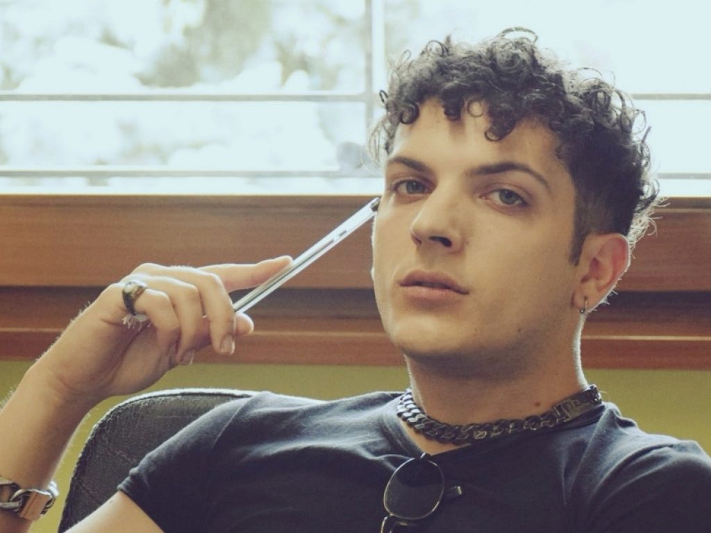 Rosaspina parla di mobbing in "Julie Cooper"