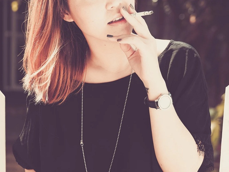 nomura fumo sigarette adolescenti