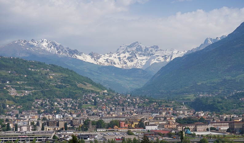 Svolta rosa per i nomi delle strade di Aosta
