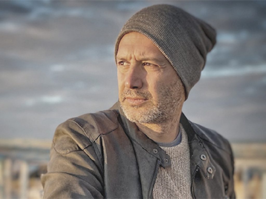 In radio negli store e sulle piattaforme digitali arriva il nuovo singolo inedito di Christian Panico “La giostra dei ricordi” brano che ha scritto con Andrea Tosi