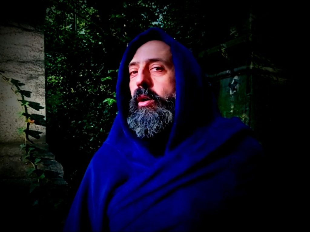 Disponibile online sulle principali piattaforme digitali "Io ho te", remix del brano di Donatella Rettore cantato da Genny Random e prodotto da Giovanni La Tosa