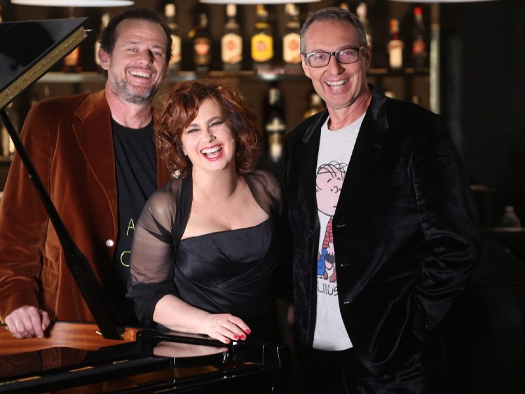 Dal 4 al 7 novembre in scena al Teatro Lo Spazio lo spettacolo "L'amore è una scusa" con Alessandro Molinari, Maria Carolina Salomè e Federico Scribani