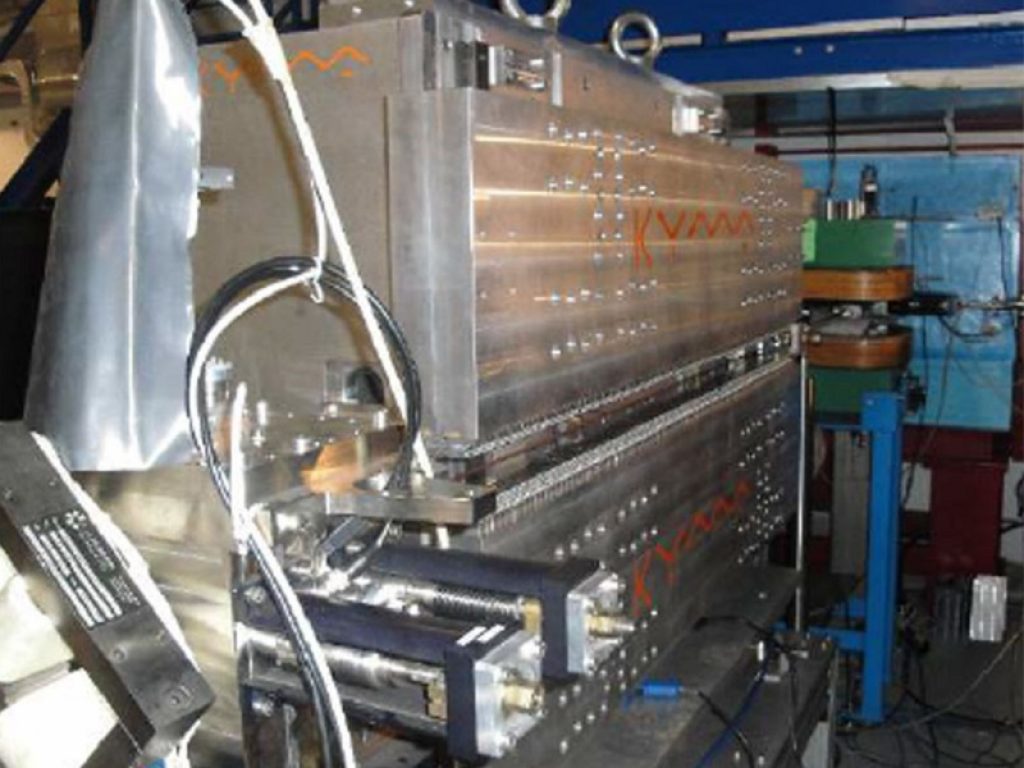 ondulatore magnetico enea