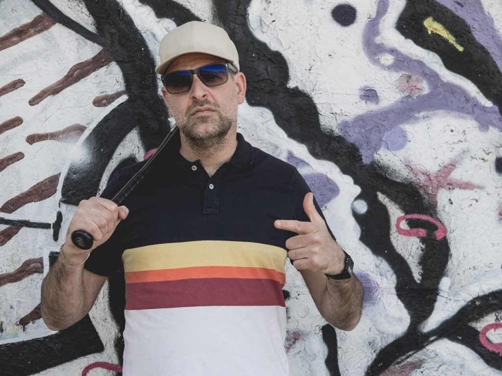 Fuori sulle piattaforme digitali "Sicario su commissione", il nuovo album di Santo Trafficante feat. Egreen, Metal Carter, Lord Madness e molti altri