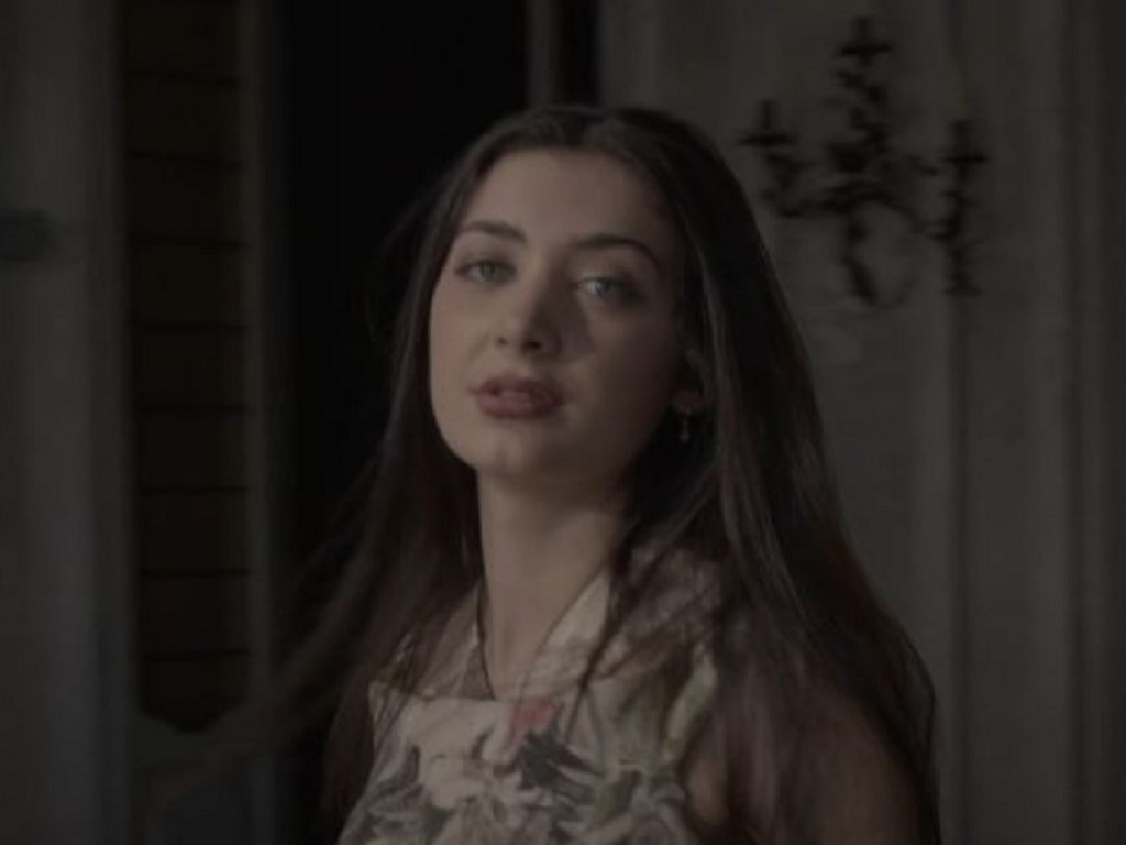 La cantautrice Blessed pubblica il nuovo singolo e video "Losing My Mind": il brano è disponibile online sulle piattaforme digitali