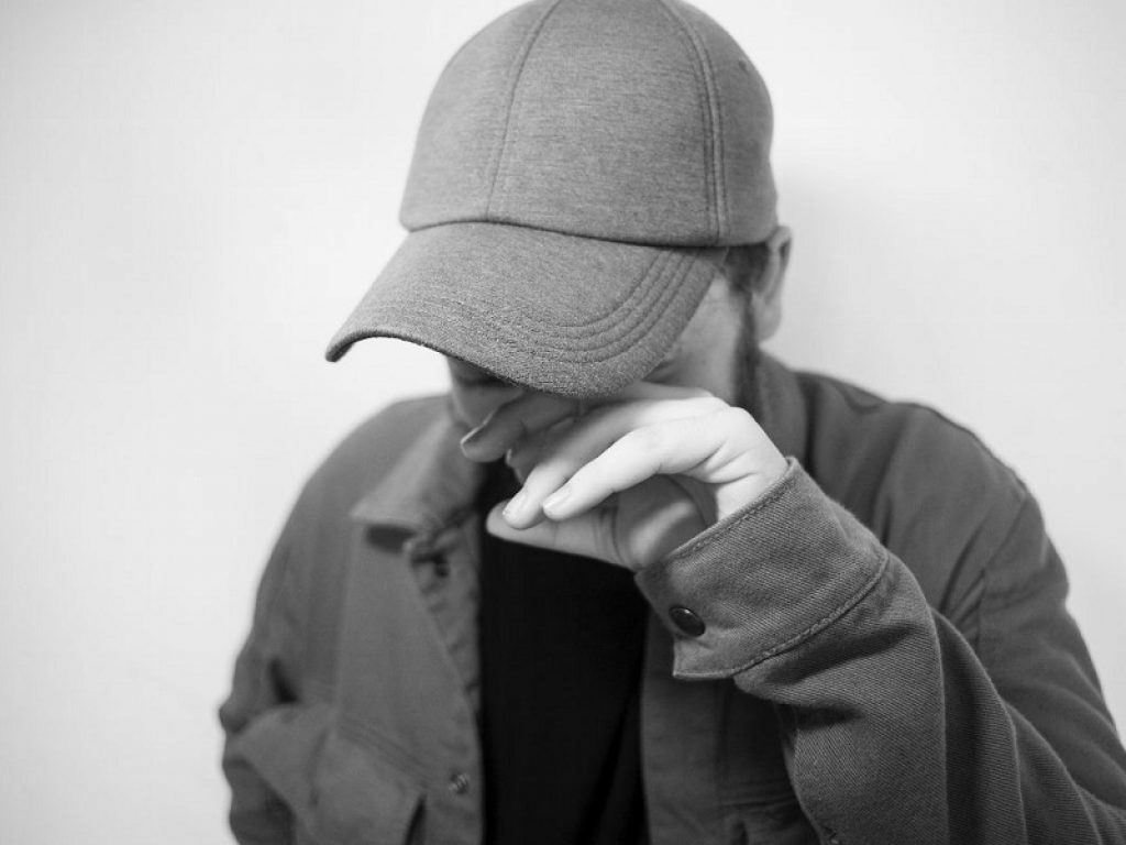 "Lasciami per terra" è l'esordio di Gabs