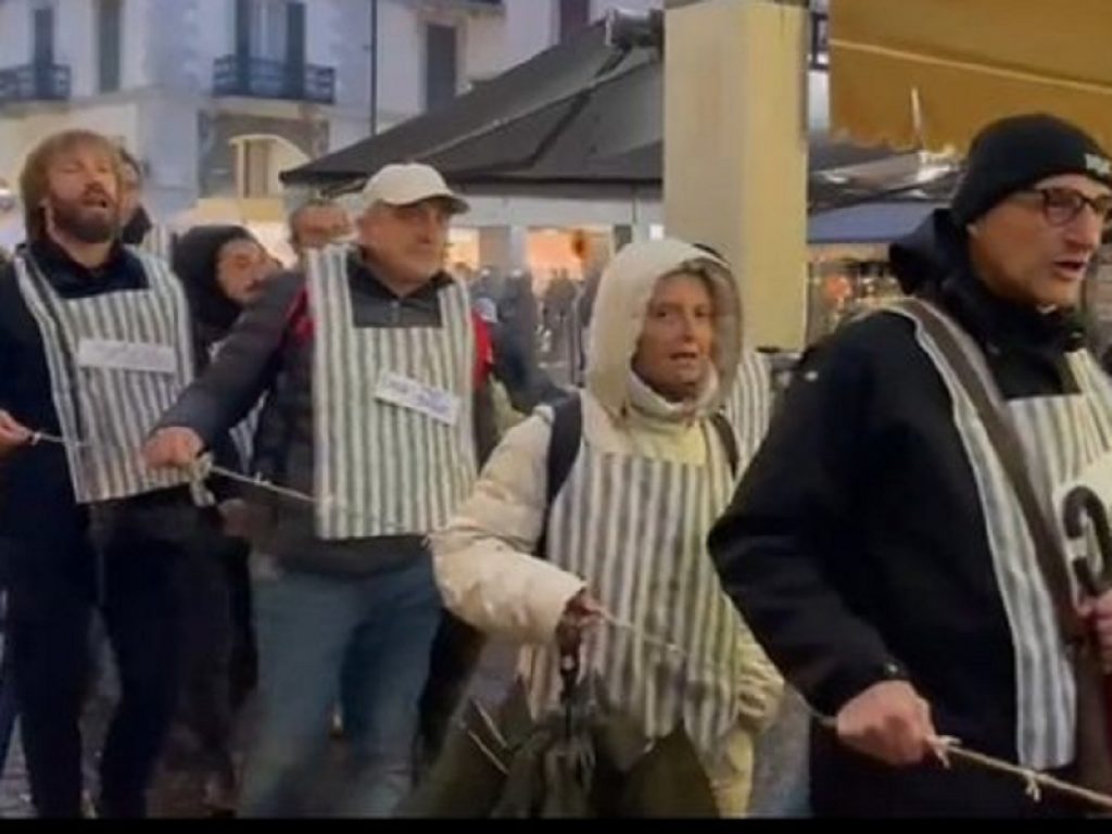 Novara: No Green Pass come deportati ebrei, è bufera