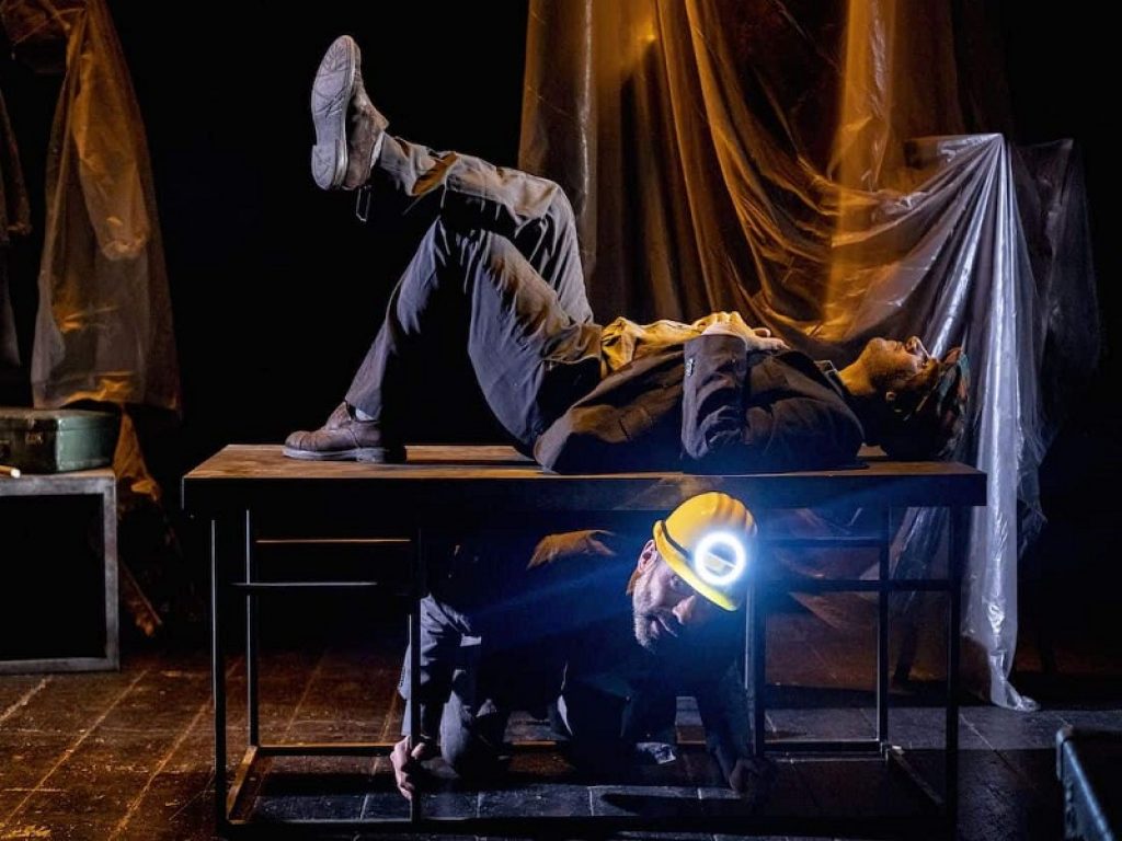 Il Teatro Tram di Napoli riparte con le “Operette morali”