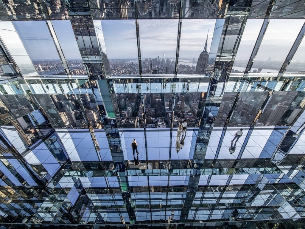 New York: apre "Air", la stanza trasparente sospesa nel vuoto