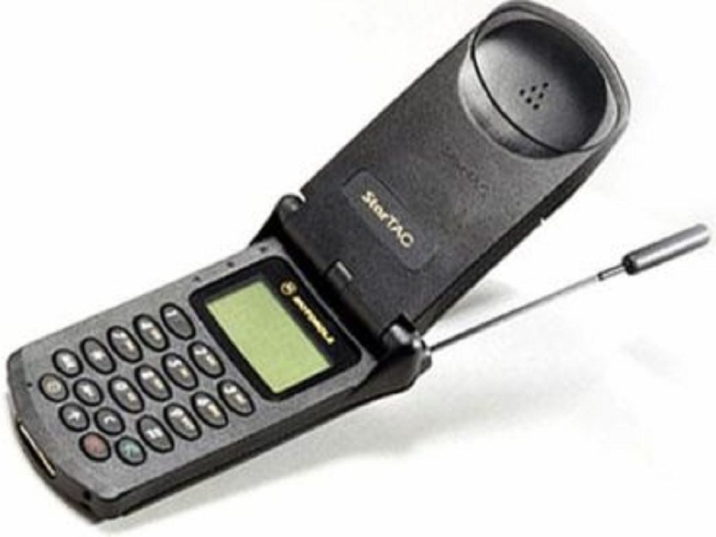 Dallo Startac al Nokia 6610: i cellulari che hanno fatto la storia