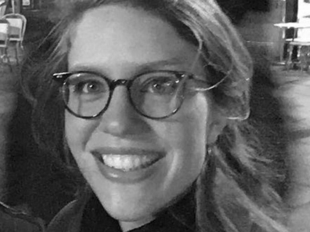 Nuova uscita per Edizioni Piuma: è arrivato il momento di scoprire In coda, il picture book colorato e divertente di Clarisse Lochmann, per la prima volta in Italia