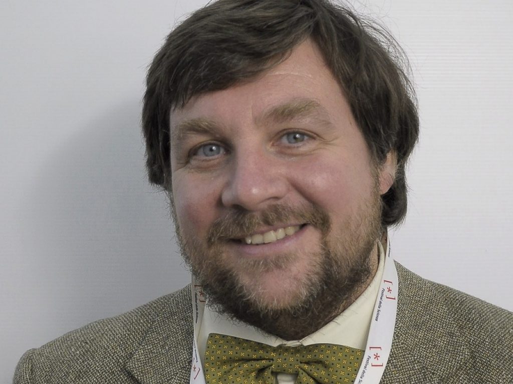 Il climatologo e divulgatore scientifico Luca Mercalli sottolinea l’importanza dell’informazione sui temi ambientali e della sostenibilità, in particolare in TV