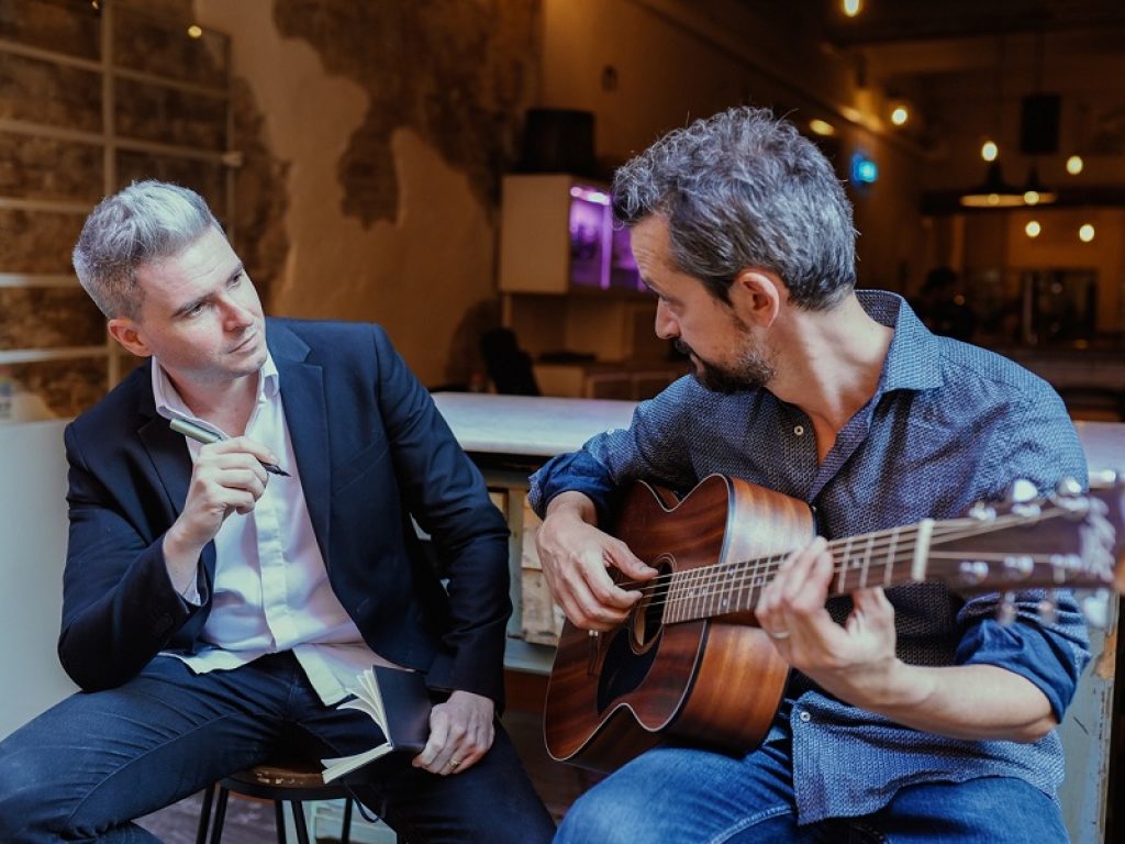 Cesari e Bortolotti al Bravo Caffè con "Natale di passaggio"