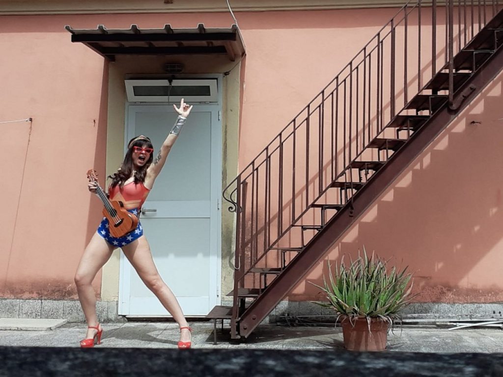 Giulia Nervi torna in scena con "Tutto da sola cap. II"