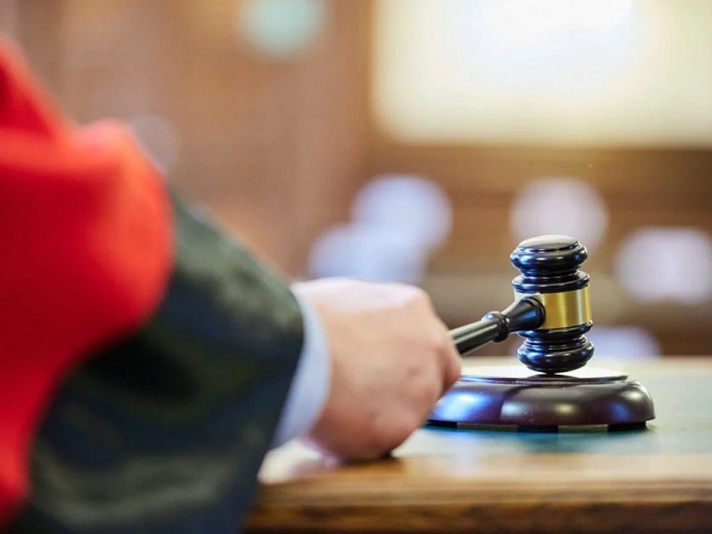 Ok al blocco degli sfratti per morosità, ma no alla proroga oltre il 31/12/2021 disposta dal legislatore a causa di una situazione eccezionale come la pandemia da COVID-19